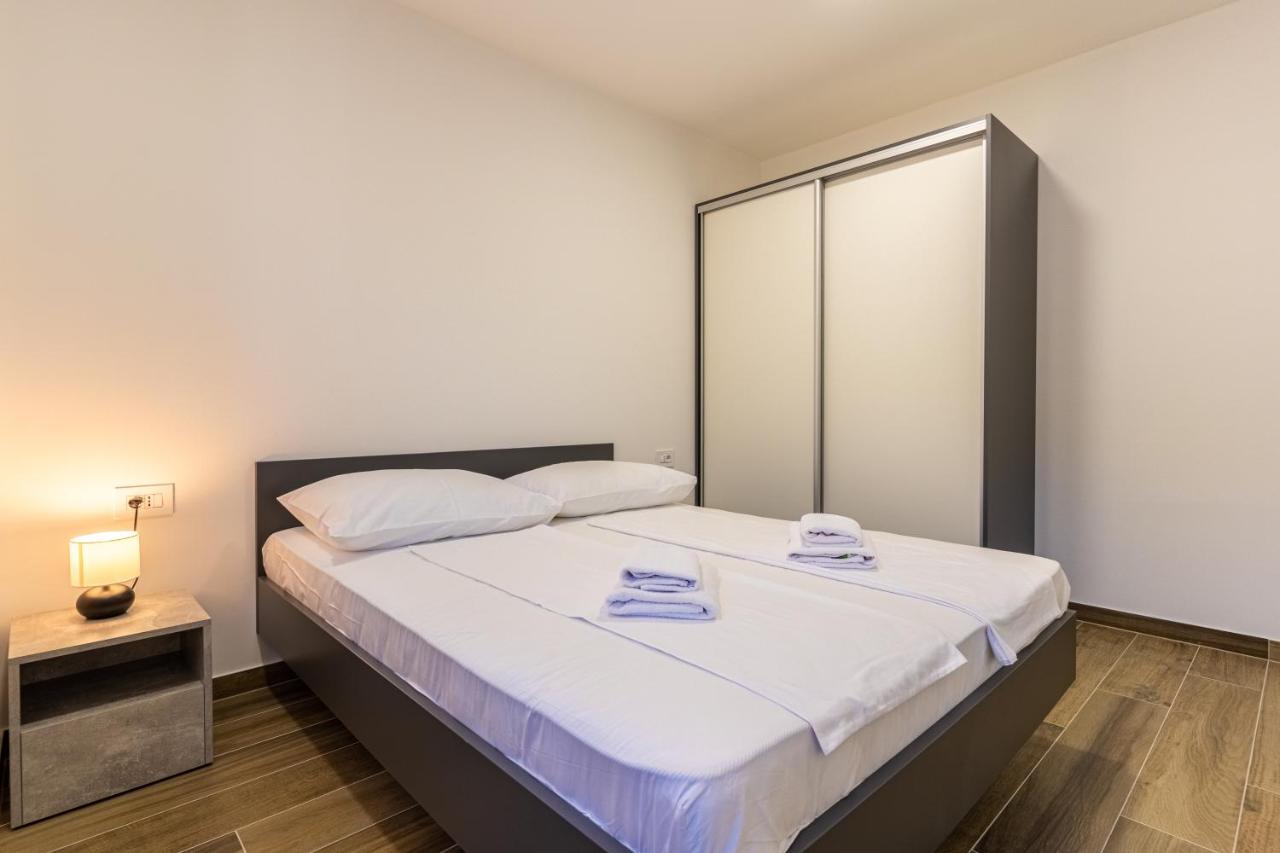 Apartman Vischetti Cres Exterior photo