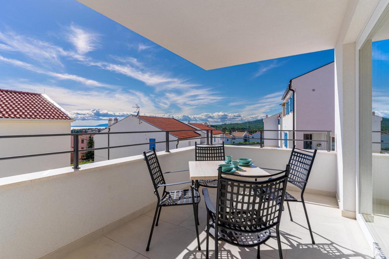 Apartman Vischetti Cres Exterior photo